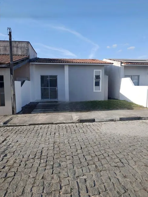 Foto 1 de Casa de Condomínio com 2 quartos à venda, 46m2 em Papagaio, Feira De Santana - BA