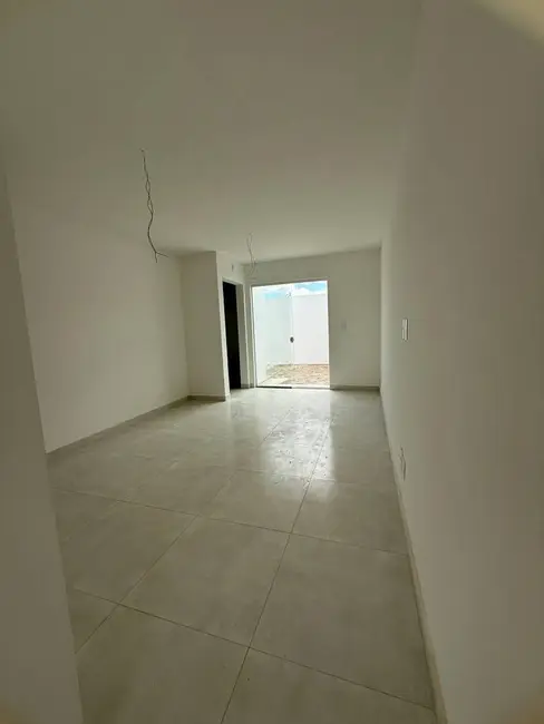 Foto 3 de Casa com 2 quartos à venda, 140m2 em Sim, Feira De Santana - BA