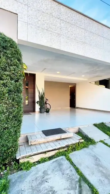 Foto 1 de Casa de Condomínio com 3 quartos à venda em Pedra do Descanso, Feira De Santana - BA