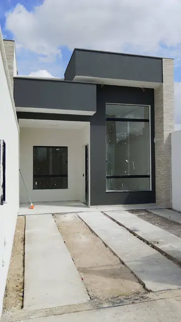 Foto 1 de Casa com 2 quartos à venda, 125m2 em Papagaio, Feira De Santana - BA