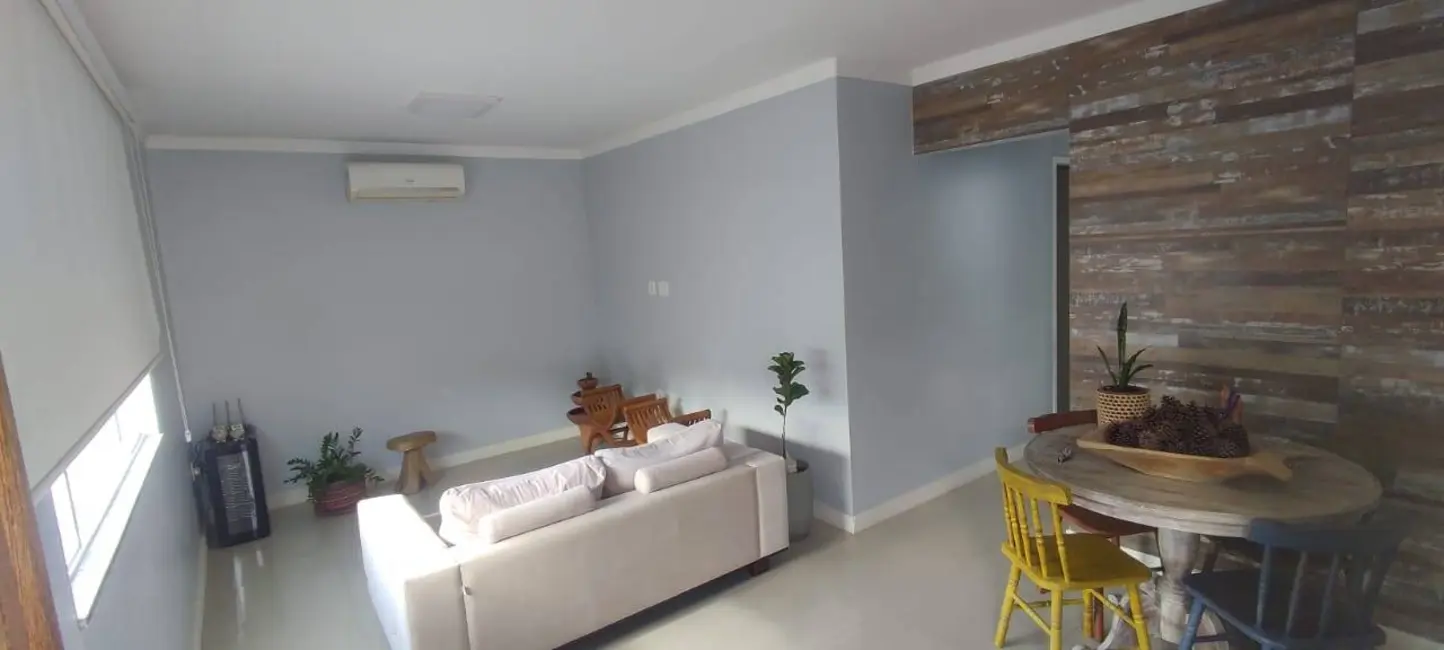 Casa com 2 quartos à venda, 100m2 em Sim, Feira De Santana - BA - imagem 5 Foto 5 de Casa com 2 quartos à venda, 100m2 em Sim, Feira De Santana - BA