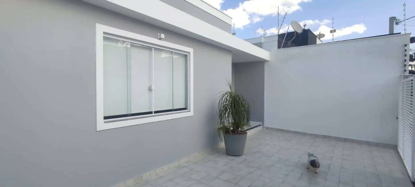 Casa com 2 quartos à venda, 100m2 em Sim, Feira De Santana - BA - imagem 4 Foto 4 de Casa com 2 quartos à venda, 100m2 em Sim, Feira De Santana - BA
