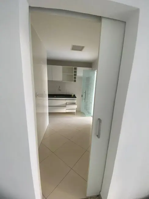 Foto 3 de Casa de Condomínio com 3 quartos à venda, 125m2 em Papagaio, Feira De Santana - BA