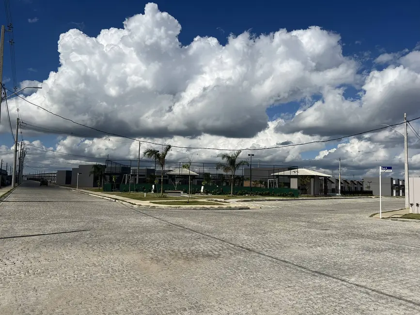 Casa de Condomínio com 2 quartos para alugar em Papagaio, Feira De Santana - BA - imagem 4 Foto 4 de Casa de Condomínio com 2 quartos para alugar em Papagaio, Feira De Santana - BA