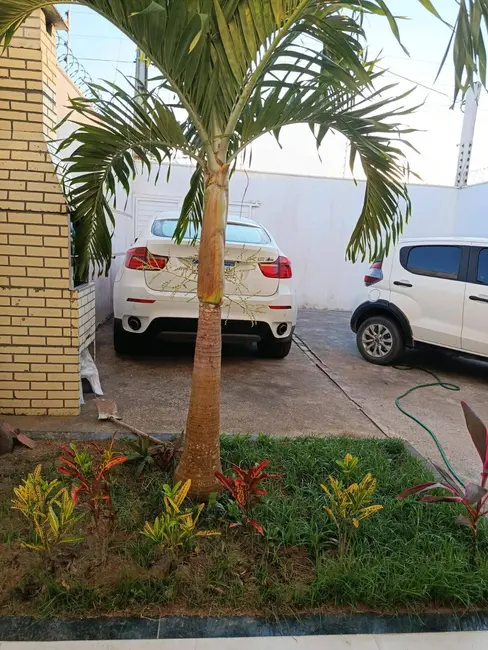 Foto 2 de Casa com 3 quartos à venda, 720m2 em Sim, Feira De Santana - BA