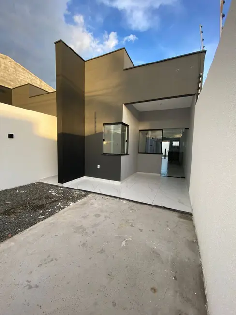 Casa com 2 quartos à venda, 138m2 em Conceição, Feira De Santana - BA - imagem 5 Foto 5 de Casa com 2 quartos à venda, 138m2 em Conceição, Feira De Santana - BA