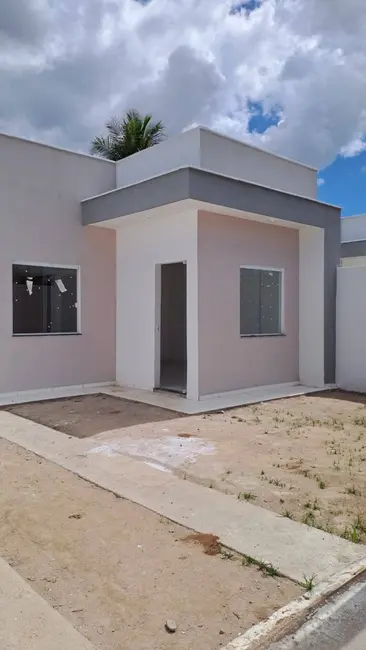 Foto 2 de Casa com 2 quartos à venda, 128m2 em Tomba, Feira De Santana - BA
