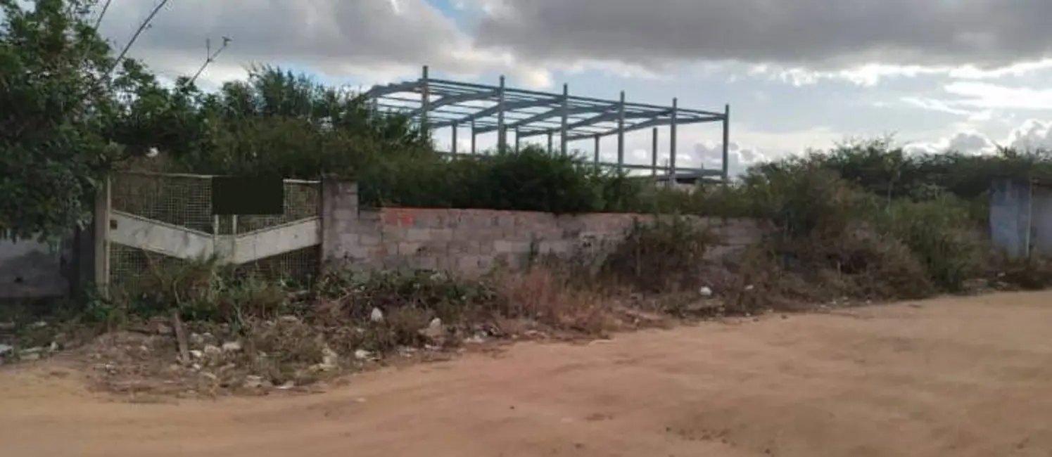 Foto 2 de Terreno / Lote à venda, 1800m2 em Sim, Feira De Santana - BA