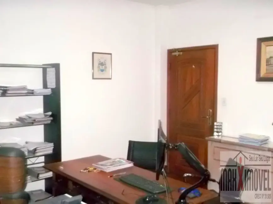 Sala Comercial à venda, 170m2 em Centro, Rio De Janeiro - RJ - imagem 5 Foto 5 de Sala Comercial à venda, 170m2 em Centro, Rio De Janeiro - RJ