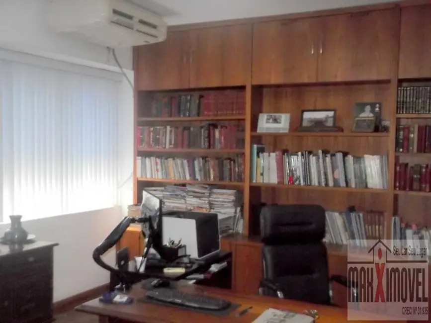 Sala Comercial à venda, 170m2 em Centro, Rio De Janeiro - RJ - imagem 4 Foto 4 de Sala Comercial à venda, 170m2 em Centro, Rio De Janeiro - RJ