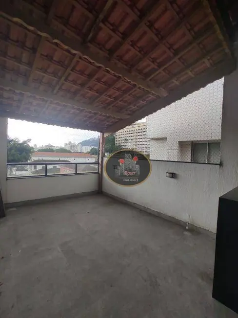 Foto 2 de Casa com 3 quartos à venda, 189m2 em Marapé, Santos - SP
