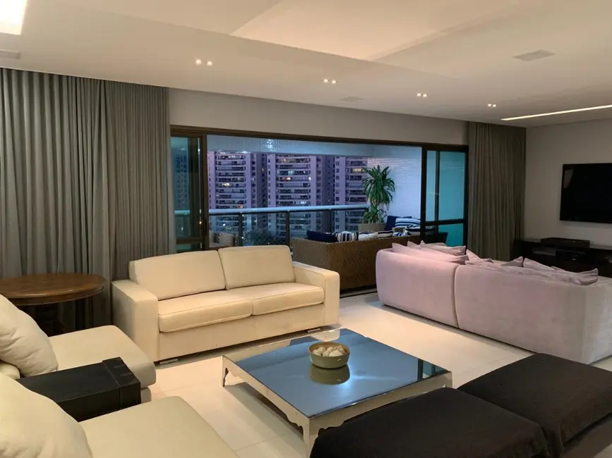 Foto 1 de Apartamento com 3 quartos à venda, 195m2 em Patamares, Salvador - BA