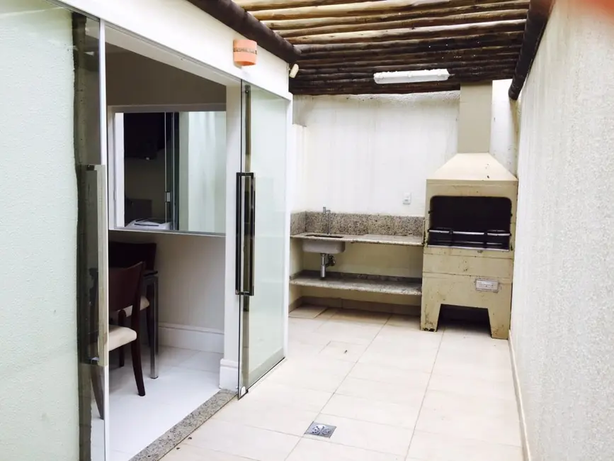 Foto 2 de Casa de Condomínio com 3 quartos à venda, 140m2 em Piatã, Salvador - BA