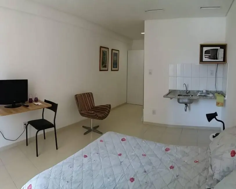 Foto 2 de Apartamento com 1 quarto à venda e para alugar, 27m2 em Caminho das Árvores, Salvador - BA