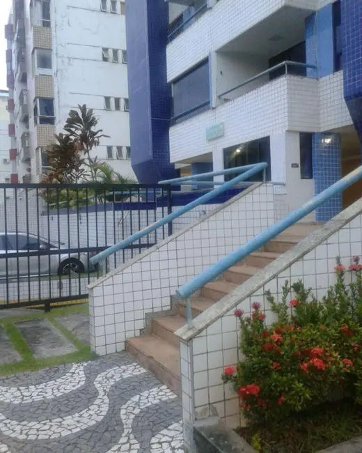 Foto 2 de Apartamento com 3 quartos à venda, 81m2 em Costa Azul, Salvador - BA