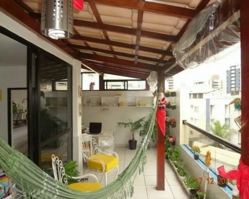 Foto 2 de Apartamento com 2 quartos à venda, 100m2 em Costa Azul, Salvador - BA