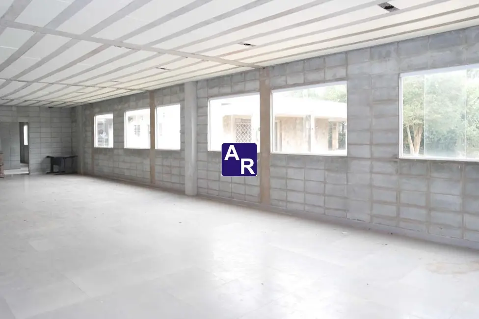 Foto 8 de Armazém / Galpão à venda, 2500m2 em Potuverá, Itapecerica Da Serra - SP