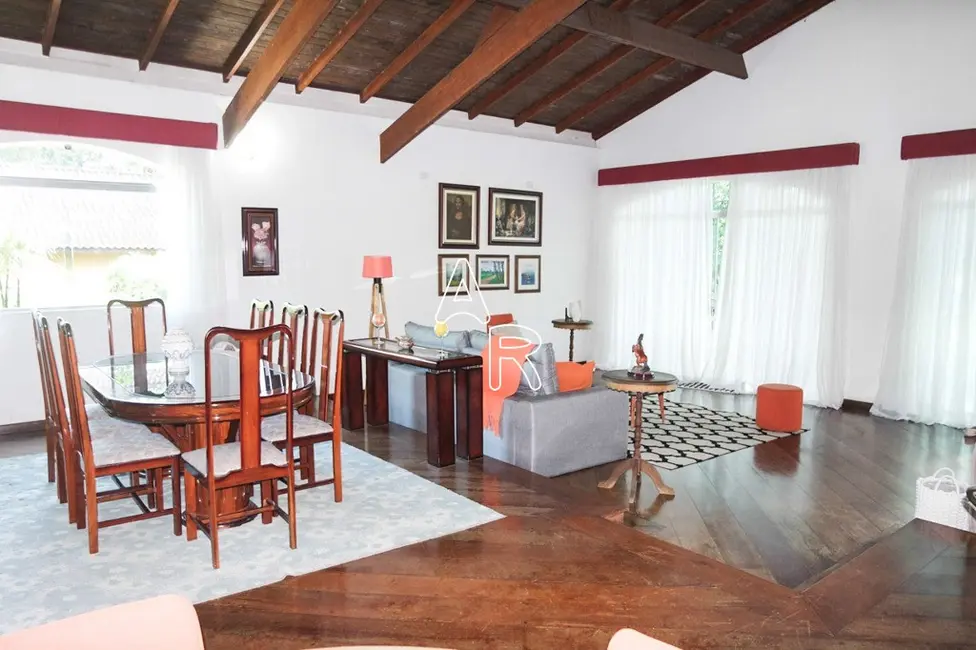 Casa com 5 quartos à venda, 500m2 em Chácaras Ana Lúcia, Embu Das Artes - SP - imagem 1 Foto 1 de Casa com 5 quartos à venda, 500m2 em Chácaras Ana Lúcia, Embu Das Artes - SP