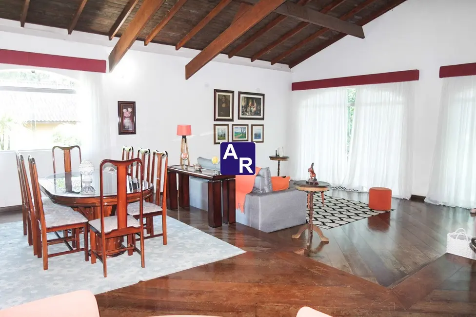 Foto 1 de Casa com 5 quartos à venda e para alugar, 500m2 em Chácaras Ana Lúcia, Embu Das Artes - SP