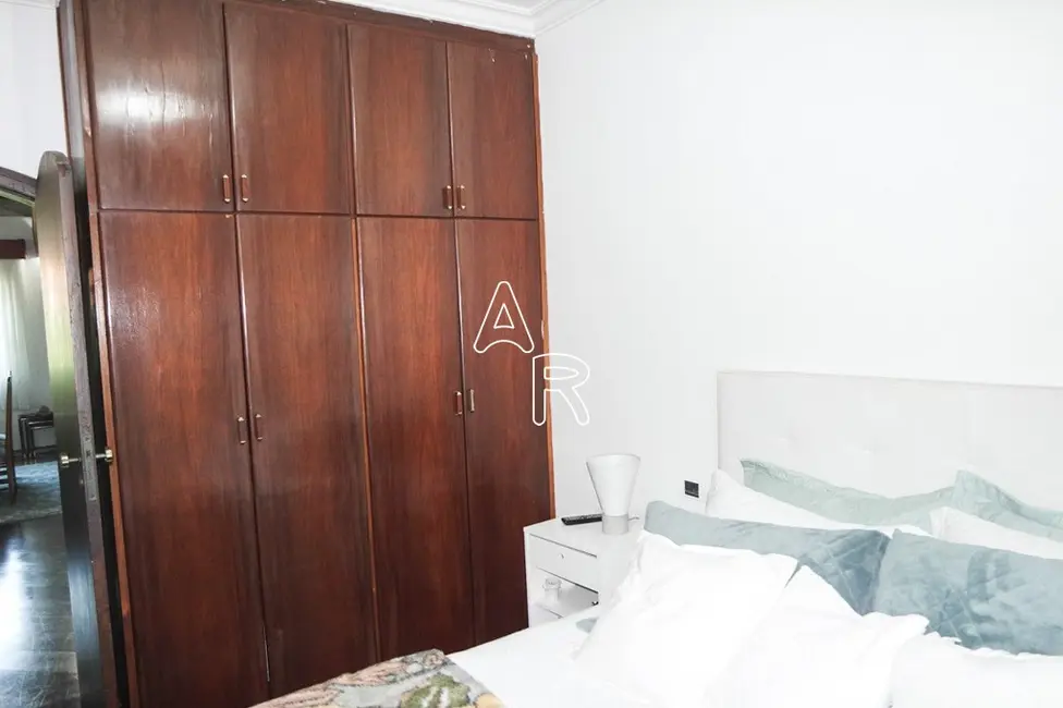 Casa com 5 quartos à venda, 500m2 em Chácaras Ana Lúcia, Embu Das Artes - SP - imagem 8 Foto 8 de Casa com 5 quartos à venda, 500m2 em Chácaras Ana Lúcia, Embu Das Artes - SP