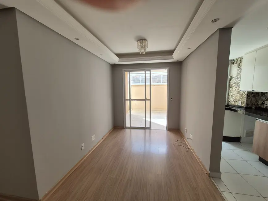 Foto 3 de Apartamento com 2 quartos à venda e para alugar, 86m2 em Jardim Torino, Cotia - SP