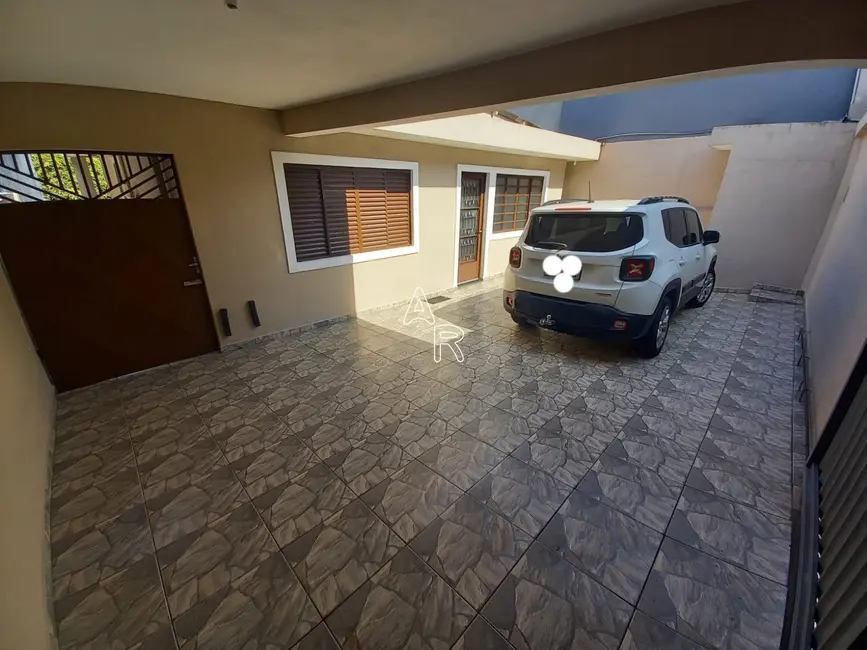 Foto 3 de Casa com 3 quartos à venda, 226m2 em Jardim de Lourdes, Embu Das Artes - SP