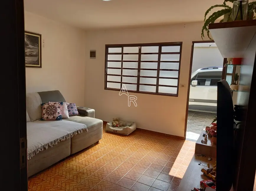 Foto 6 de Casa com 3 quartos à venda, 226m2 em Jardim de Lourdes, Embu Das Artes - SP