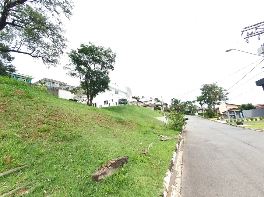 Foto 9 de Terreno / Lote à venda, 700m2 em Jardim Indaiá, Embu Das Artes - SP
