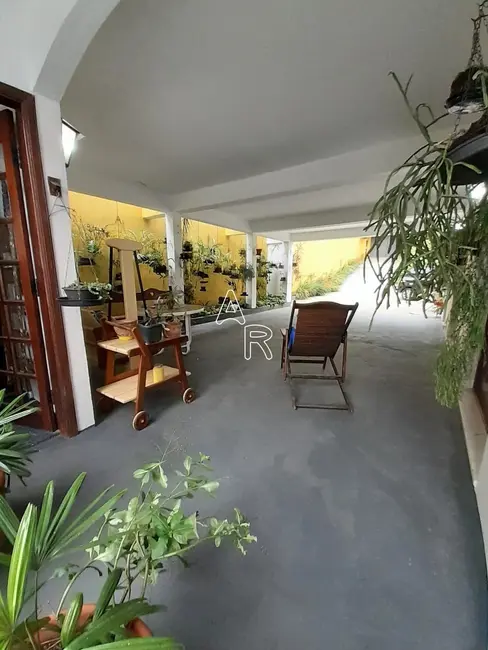 Foto 2 de Casa com 3 quartos à venda, 250m2 em Granja Viana, Cotia - SP