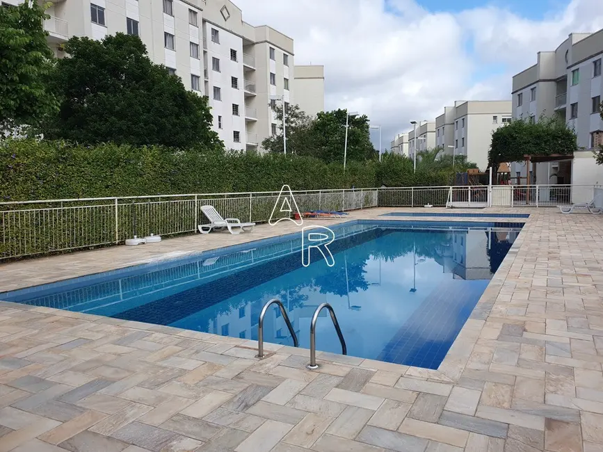 Foto 2 de Apartamento com 3 quartos à venda, 60m2 em Vila Monte Serrat, Cotia - SP