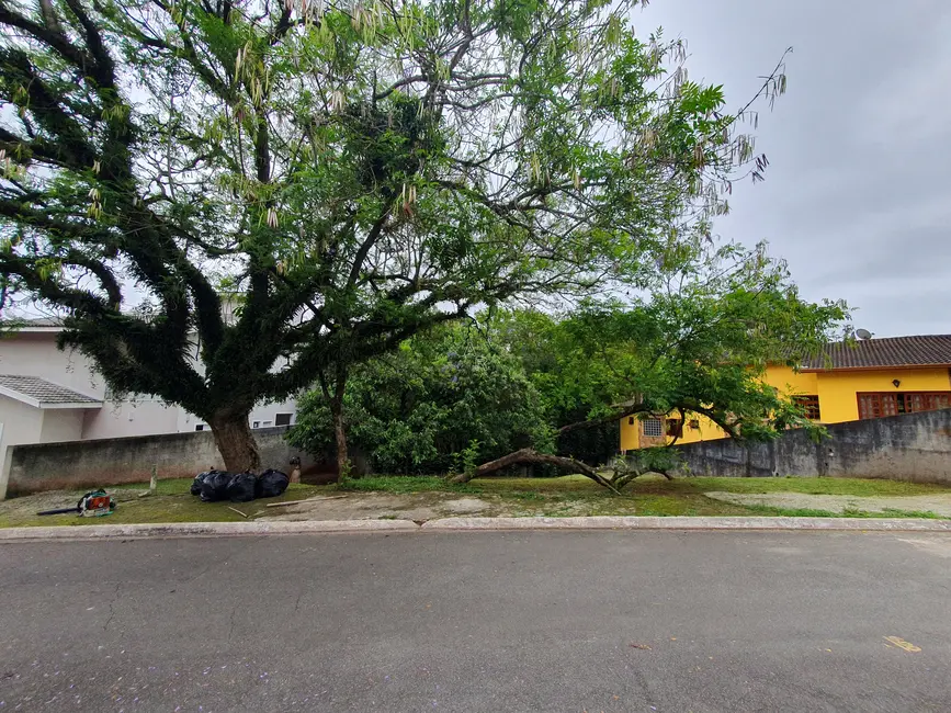 Foto 2 de Terreno / Lote à venda, 588m2 em San Diego Park, Cotia - SP