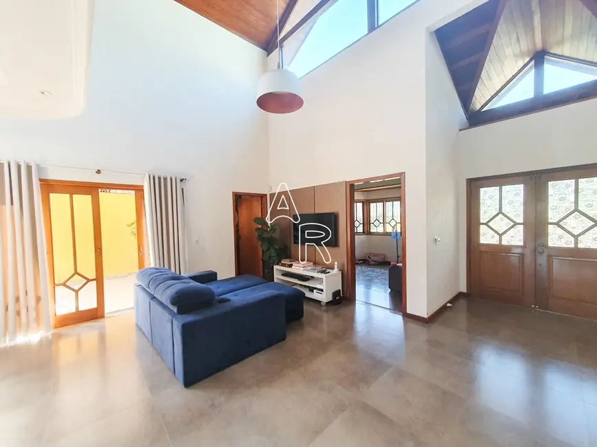 Foto 6 de Casa com 3 quartos à venda, 295m2 em Chácara das Rosas, Cotia - SP