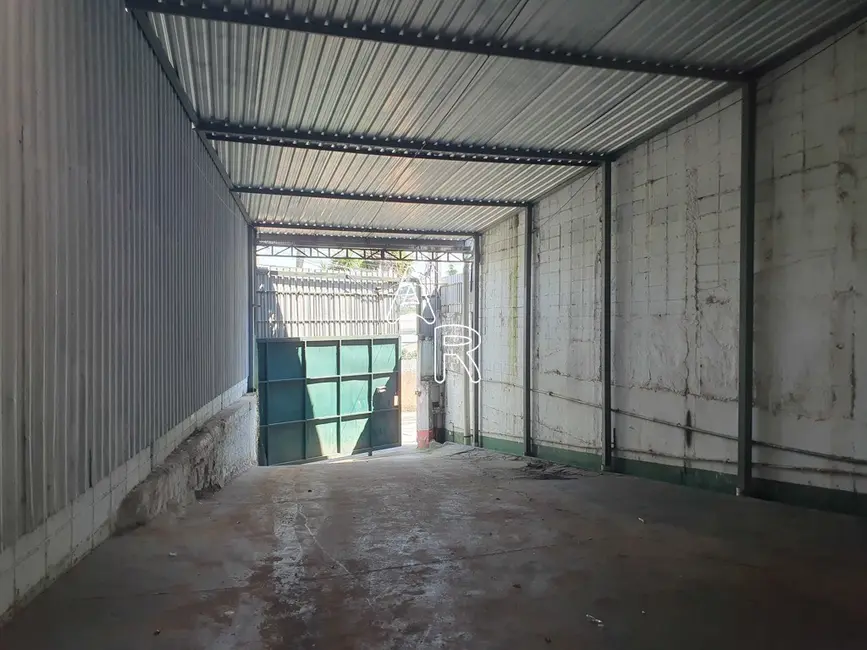 Foto 3 de Armazém / Galpão à venda, 320m2 em Jardim Rebelato, Cotia - SP