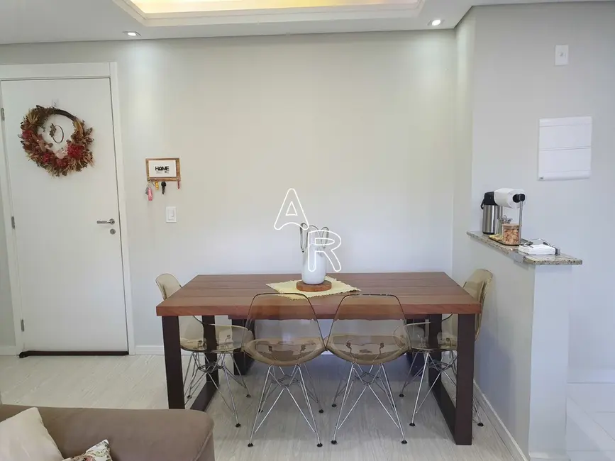 Foto 4 de Apartamento com 2 quartos à venda, 61m2 em Jardim Torino, Cotia - SP