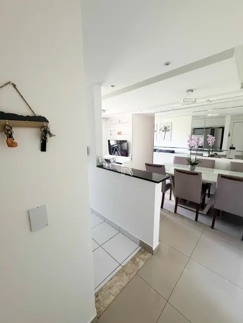 Foto 2 de Apartamento com 3 quartos à venda, 69m2 em Jardim Torino, Cotia - SP