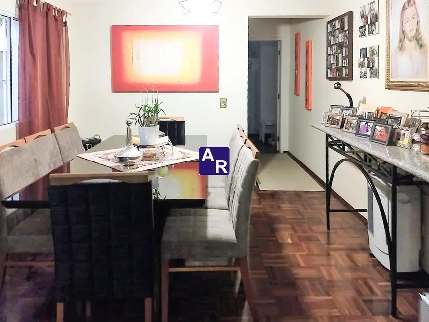 Casa com 3 quartos à venda, 180m2 em Instituto de Previdência, São Paulo - SP - imagem 3 Foto 3 de Casa com 3 quartos à venda, 180m2 em Instituto de Previdência, São Paulo - SP