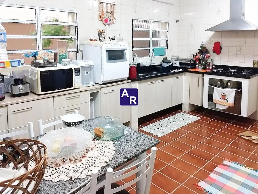 Casa com 3 quartos à venda, 180m2 em Instituto de Previdência, São Paulo - SP - imagem 5 Foto 5 de Casa com 3 quartos à venda, 180m2 em Instituto de Previdência, São Paulo - SP