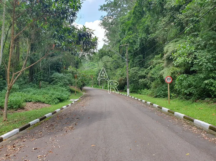 Foto 1 de Terreno / Lote à venda, 2114m2 em Jardim Itatiaia, Embu Das Artes - SP