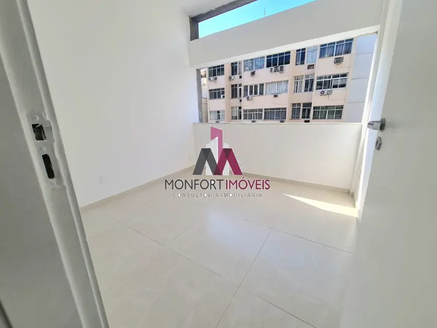 Foto 1 de Apartamento com 2 quartos à venda, 60m2 em Copacabana, Rio De Janeiro - RJ