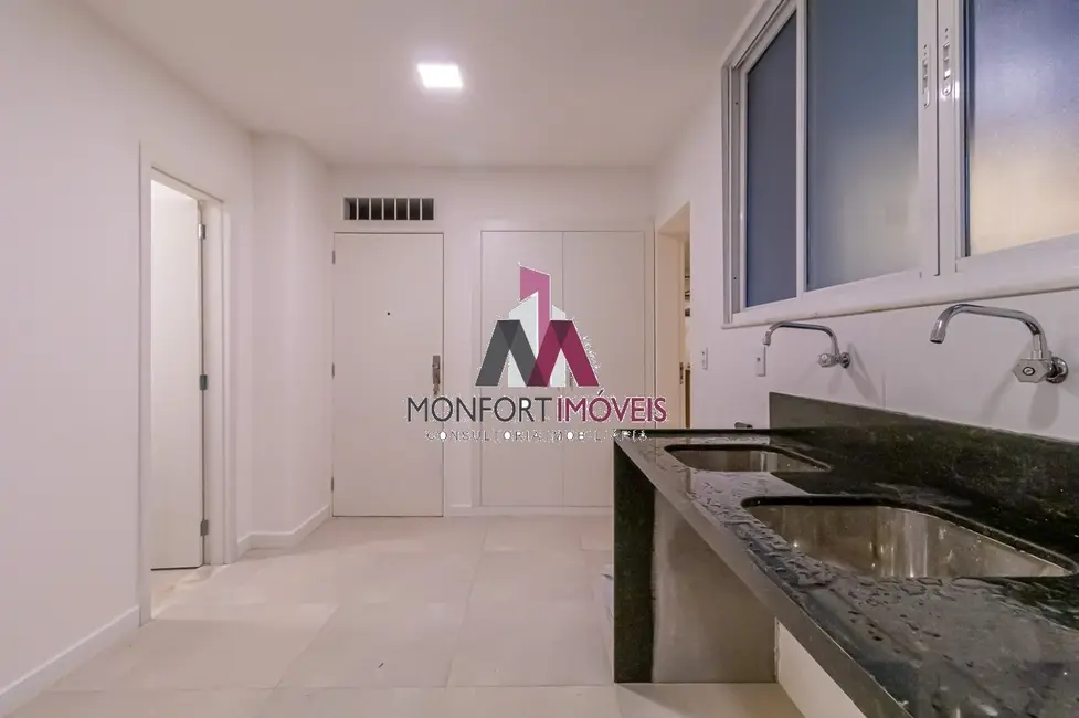 Foto 4 de Apartamento com 4 quartos à venda, 330m2 em Copacabana, Rio De Janeiro - RJ