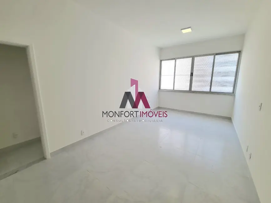 Foto 3 de Apartamento com 2 quartos à venda, 70m2 em Copacabana, Rio De Janeiro - RJ