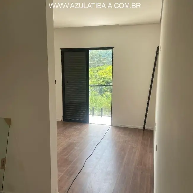 Casa de Condomínio com 3 quartos à venda, 227m2 em Atibaia - SP - imagem 2 Foto 2 de Casa de Condomínio com 3 quartos à venda, 227m2 em Atibaia - SP