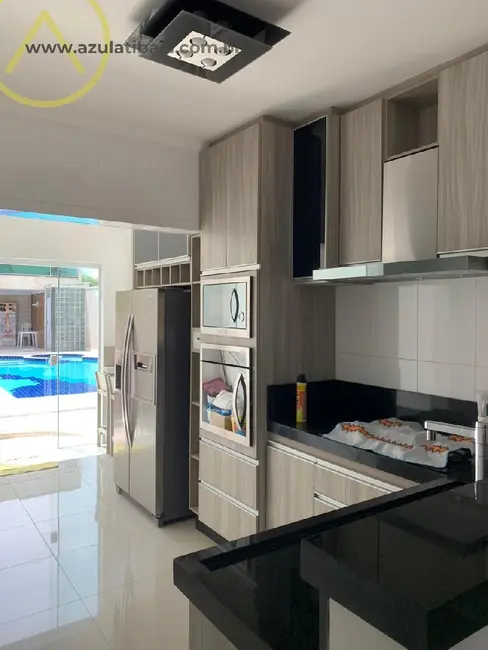 Foto 8 de Casa com 2 quartos à venda, 120m2 em Nova Cerejeira, Atibaia - SP