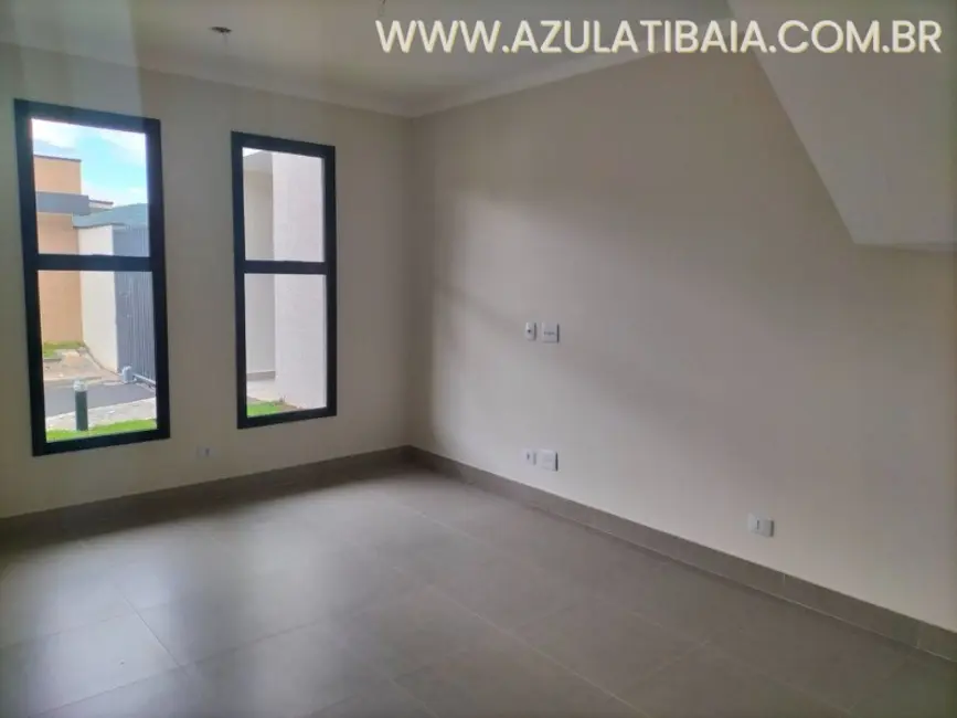 Foto 2 de Casa de Condomínio com 3 quartos à venda, 151m2 em Vila Petrópolis, Atibaia - SP