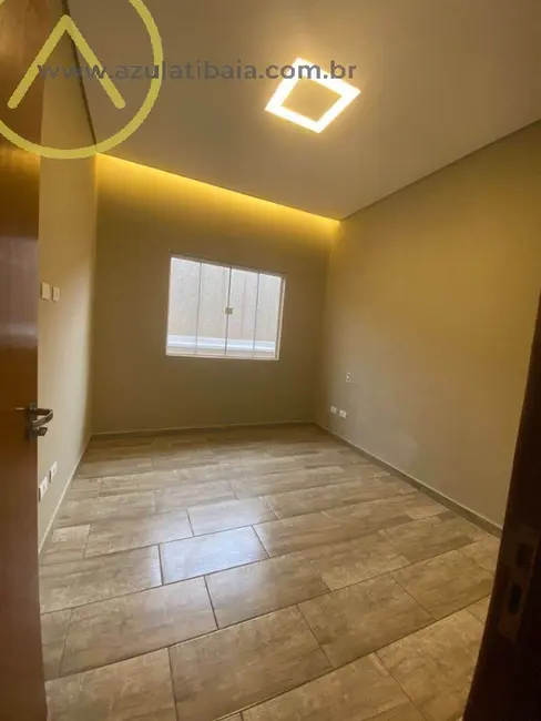 Casa com 3 quartos à venda, 129m2 em Jardim das Cerejeiras, Atibaia - SP - imagem 8 Foto 8 de Casa com 3 quartos à venda, 129m2 em Jardim das Cerejeiras, Atibaia - SP