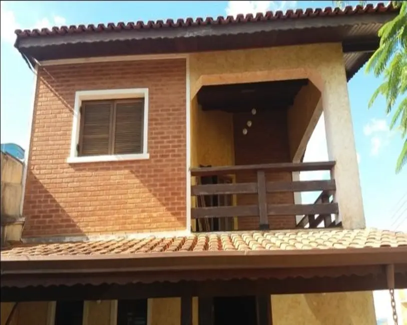 Foto 1 de Casa com 3 quartos à venda, 184m2 em Jardim das Cerejeiras, Atibaia - SP