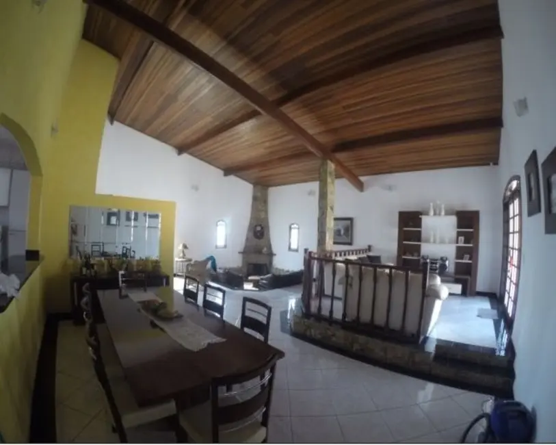 Casa com 3 quartos à venda, 450m2 em Atibaia - SP - imagem 5 Foto 5 de Casa com 3 quartos à venda, 450m2 em Atibaia - SP