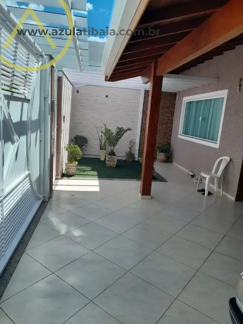 Foto 1 de Casa com 3 quartos à venda, 180m2 em Jardim das Palmeiras, Atibaia - SP