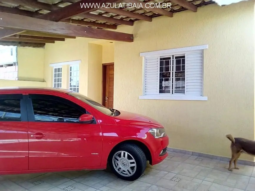 Foto 2 de Casa com 3 quartos à venda, 155m2 em Nova Cerejeira, Atibaia - SP