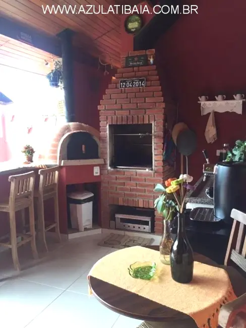 Foto 2 de Casa com 3 quartos à venda, 180m2 em Recreio Maristela, Atibaia - SP